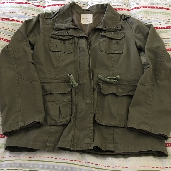 Jacket - Picture 3 of 5